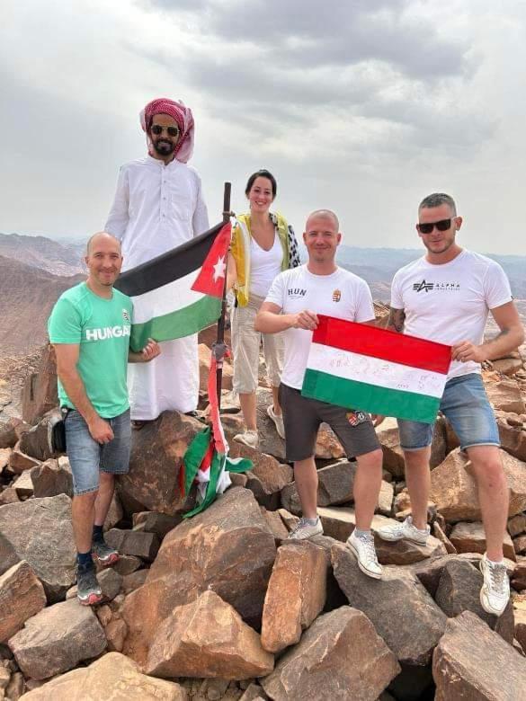 Adam Bedouin Camp Hotel Wadi Rum Exterior photo
