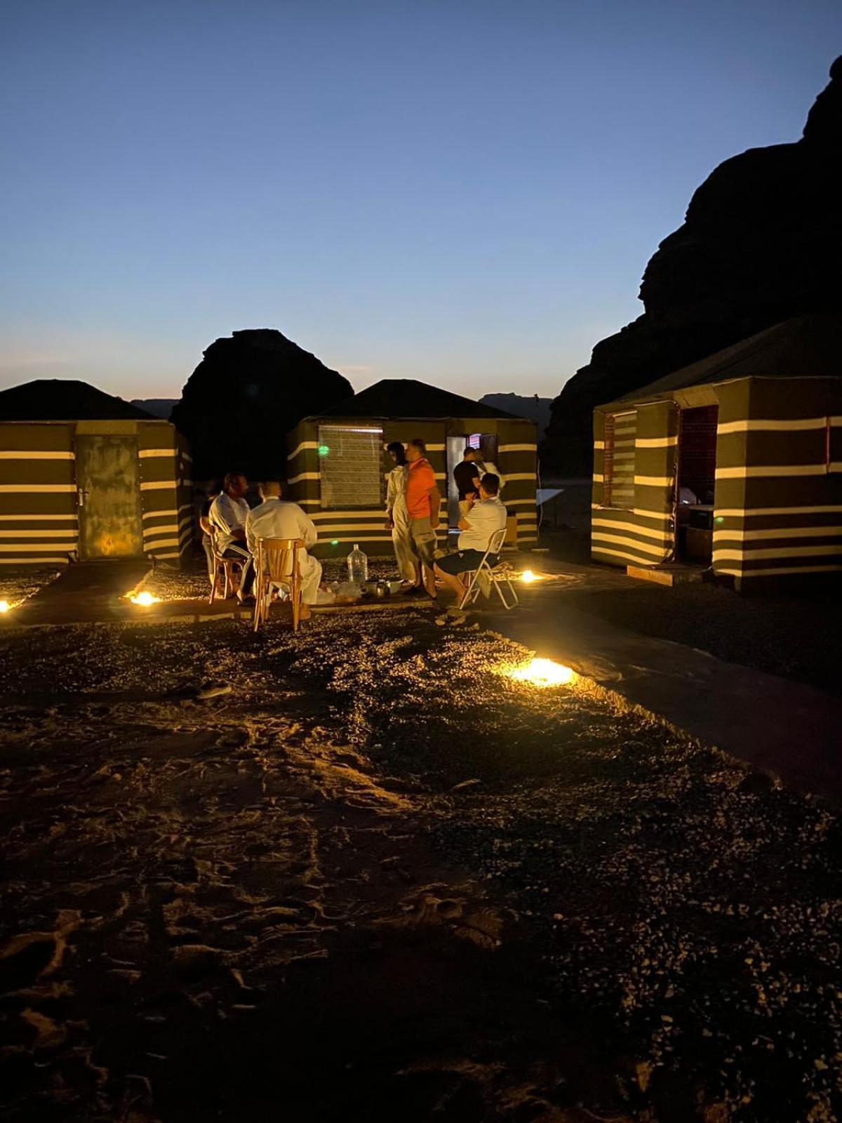 Adam Bedouin Camp Hotel Wadi Rum Exterior photo